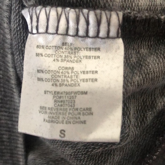 NWT Miken Flow  thin long sleeve shirt ,Size S - Picture 3 of 7